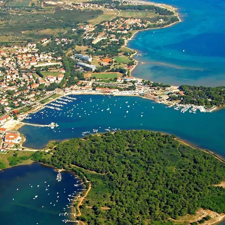 Apartment Hilde Red-5 By Interhome