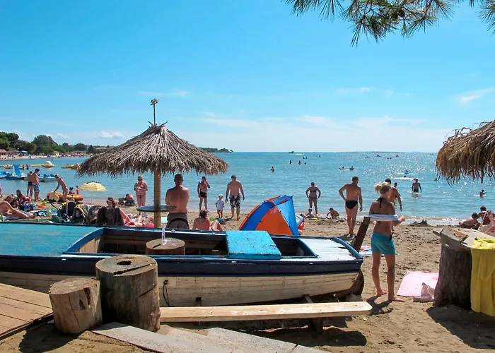 Apartment Hilde Red-5 By Interhome *